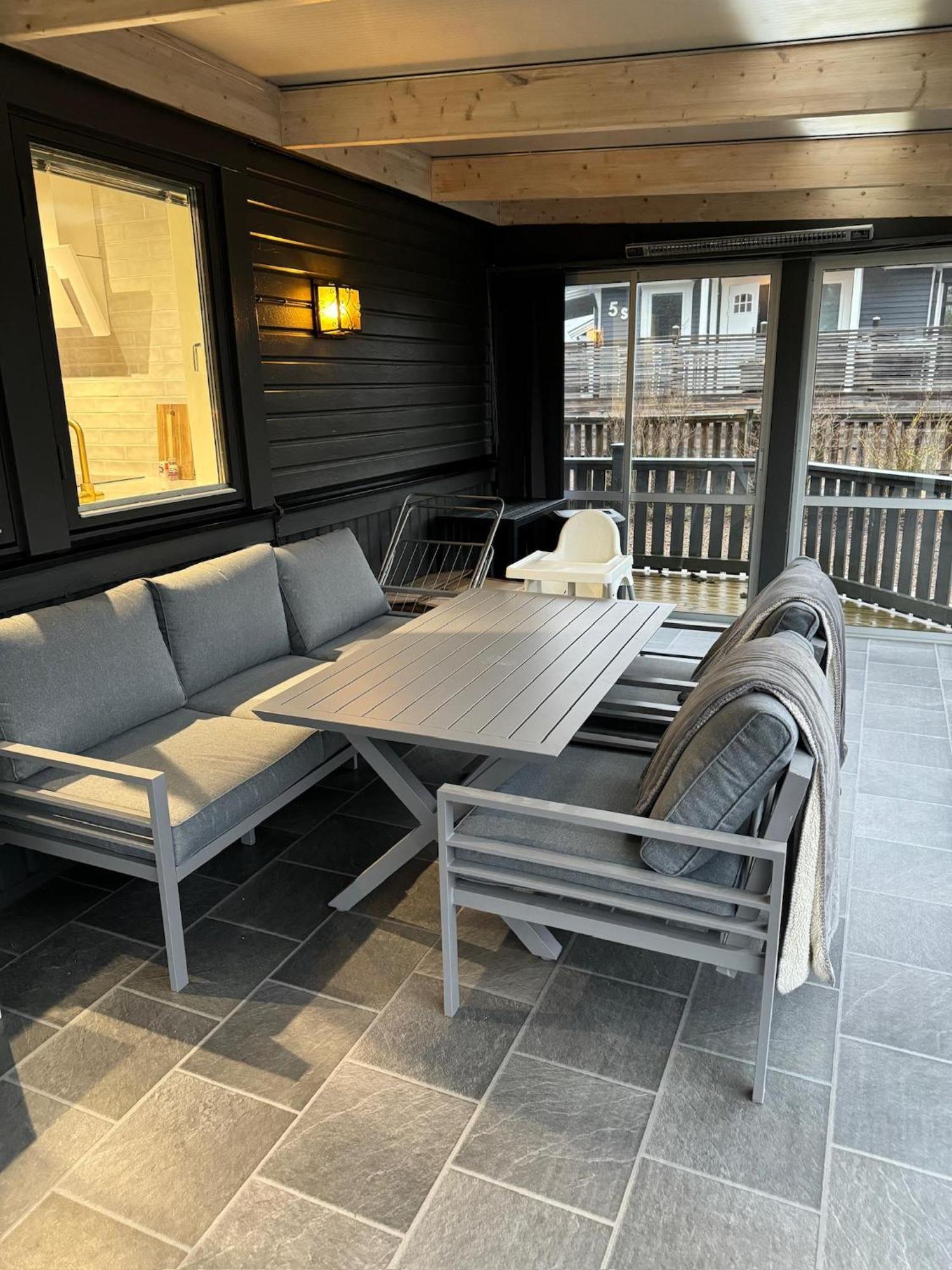Charming 2-Floor House By The Sea In Ahus Sweden Villa Exteriör bild